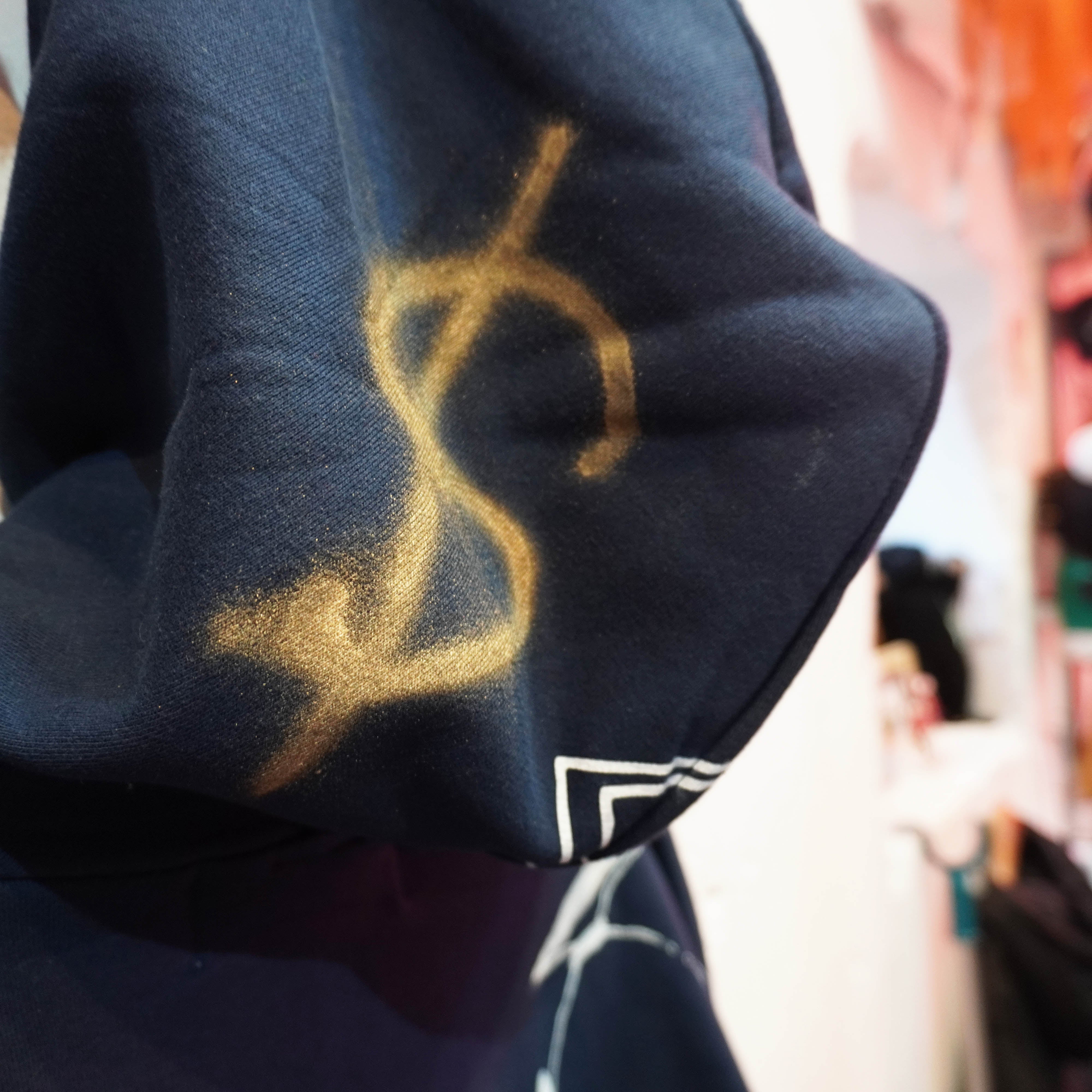 SKOLOCT SPRAY PAINTED REMAKE HOODIE-XXL