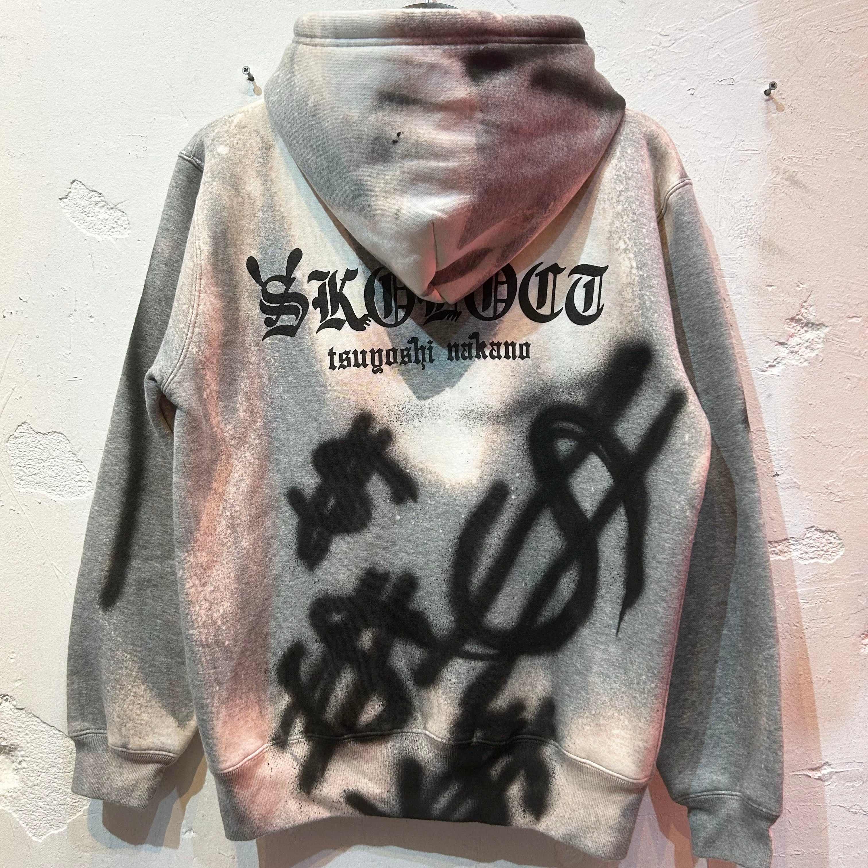 SKOLOCT SPRAY PAINTED REMAKE HOODIE-M