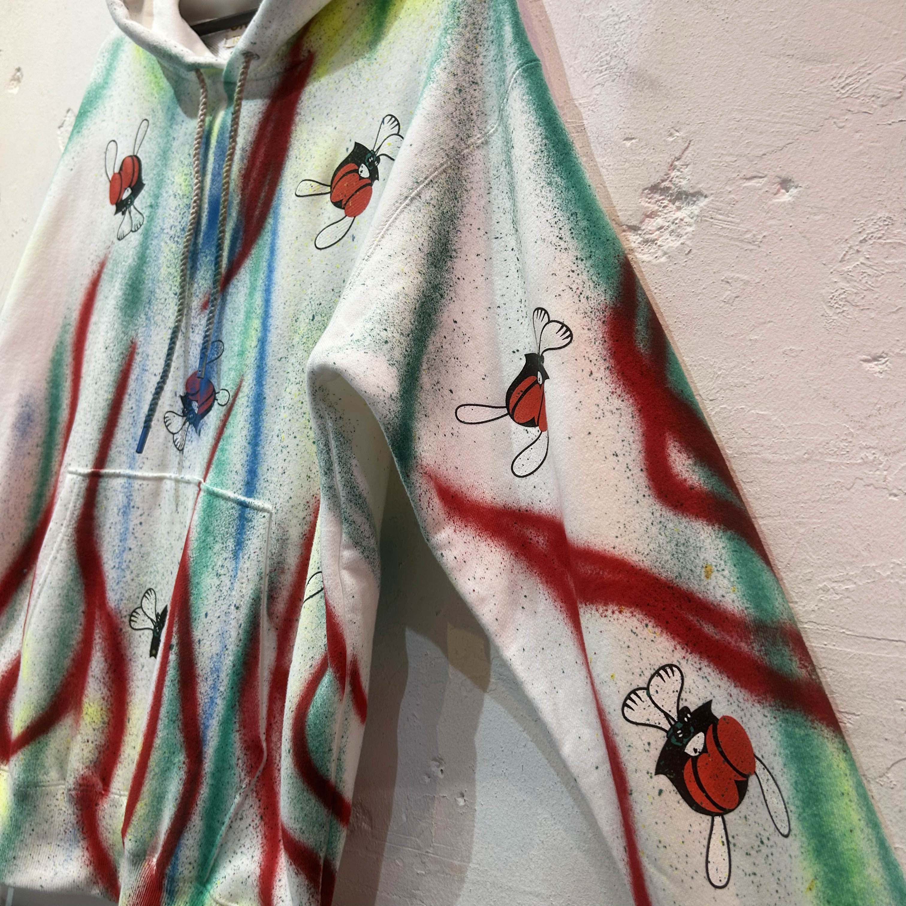 SKOLOCT SPRAY PAINTED REMAKE HOODIE-L