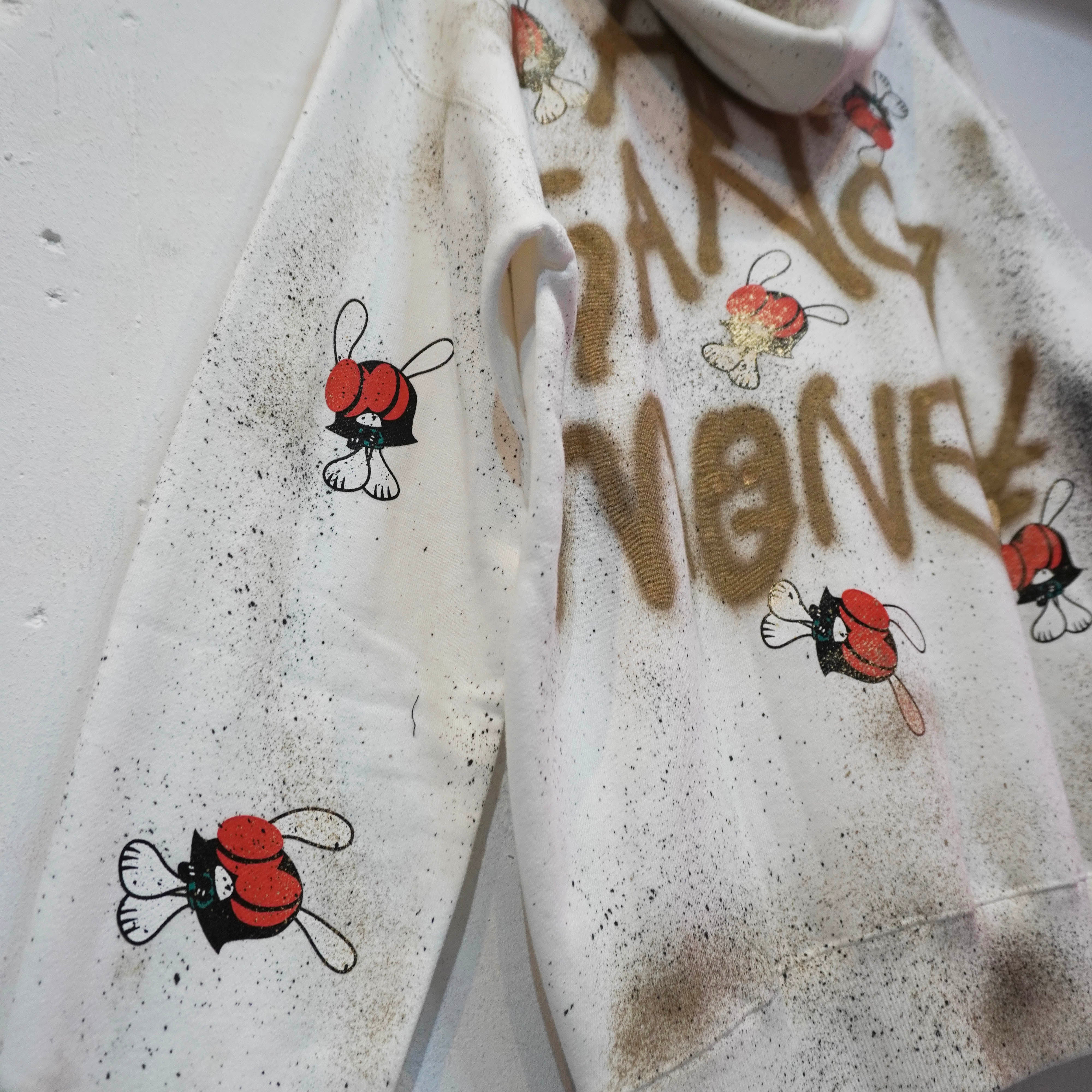 SKOLOCT SPRAY PAINTED REMAKE HOODIE-L