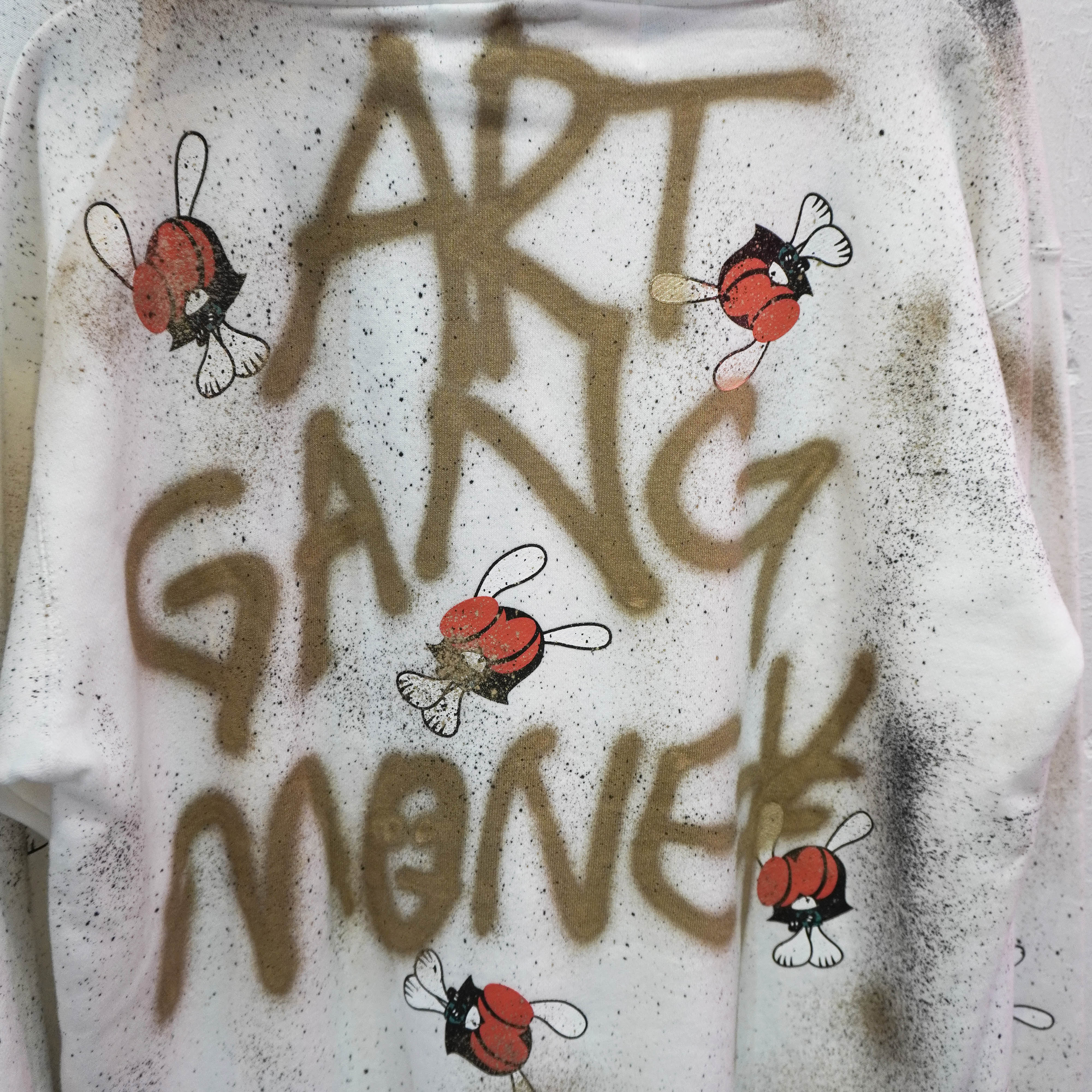 SKOLOCT SPRAY PAINTED REMAKE HOODIE-L