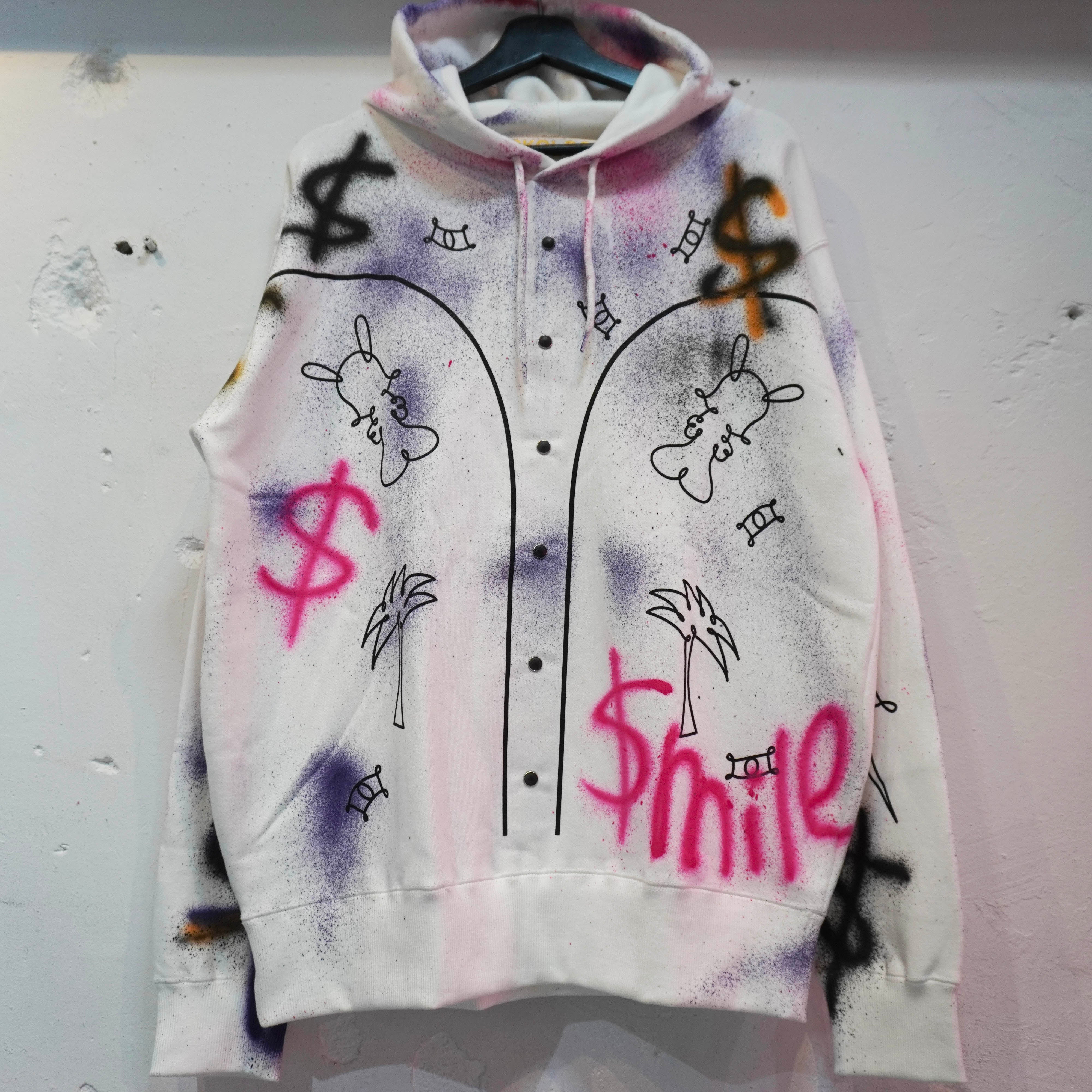 SKOLOCT SPRAY PAINTED REMAKE HOODIE-L