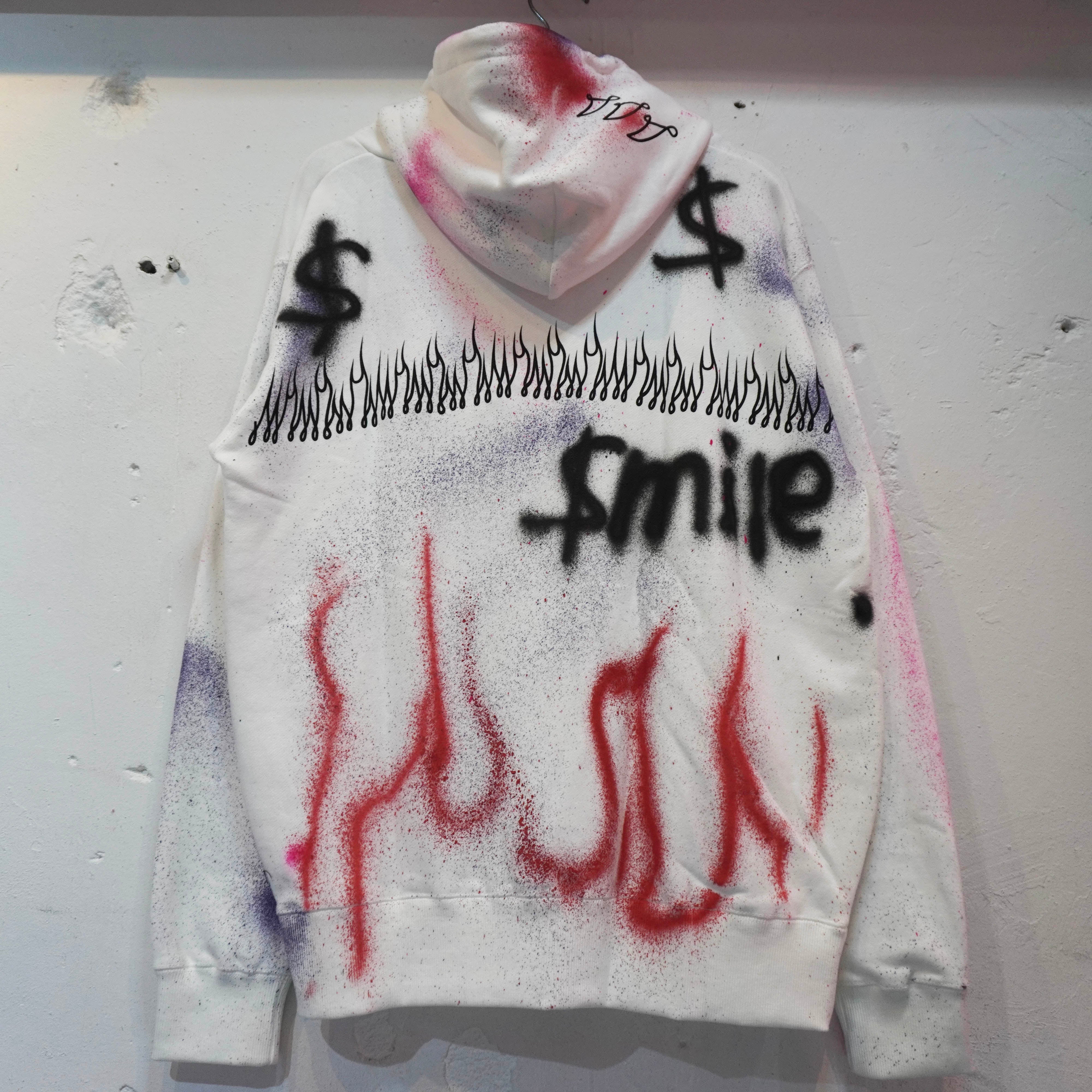 SKOLOCT SPRAY PAINTED REMAKE HOODIE-L